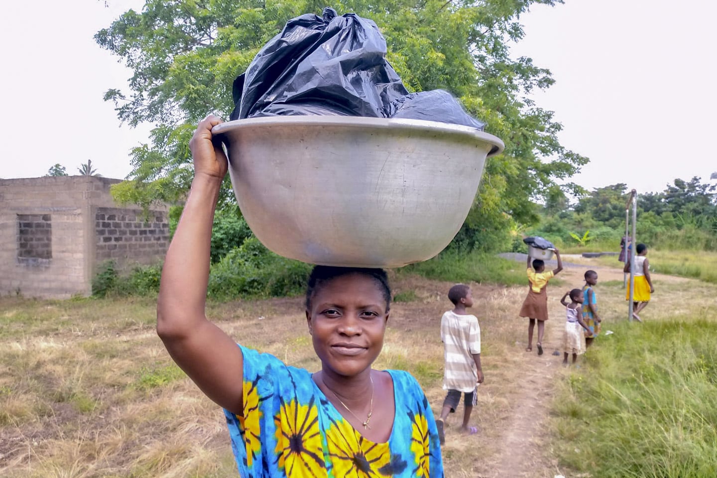 Star of hope Ghana Flood Victims Receive Vital Relief Aid Ghana small 7